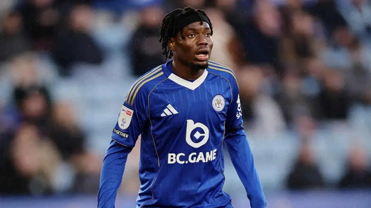 İngiltere Premier Lig'in eski şampiyonu Leicester City küme düştü!