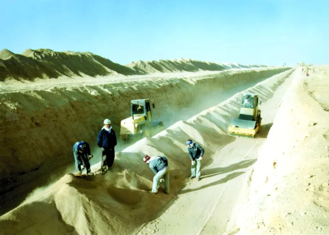 Suyu çölden çıkarıyorlar!