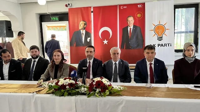 Mersin'de AK Parti Tarsus'ta Güç Gösterisi: Hedef 45 Bin Üye