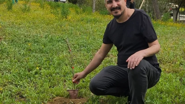 Mersin'in Mut ilçesinde hastane bahçesine 150 zeytin fidanı dikildi