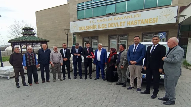 Nevşehir'de hayırseverlerden Gülşehir Devlet Hastanesi'ne araç ve yatak bağışı