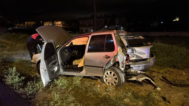 Nevşehir-Ürgüp yolunda otomobil devrildi: 3 yaralı