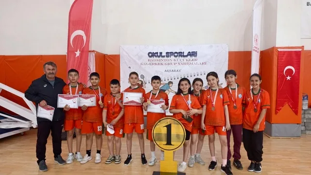 Niğde'den Türkiye Şampiyonasına: Badmintoncular damga vurdu
