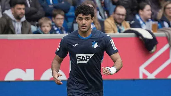 Ozan Kabak'tan Hoffenheim kararı!
