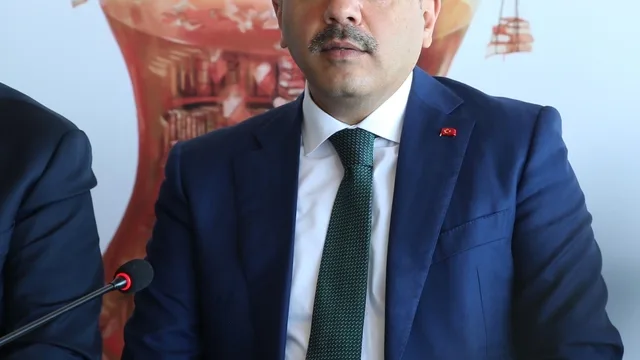 Rize Kitap Fuarı Açılıyor: 24 Nisan'da Kitap Kurtları Buluşuyor