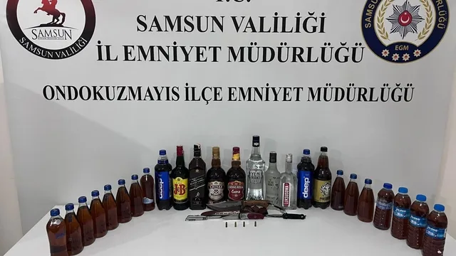 Samsun'da alkollü sürücüden bıçak, fişek ve sahte alkol çıktı