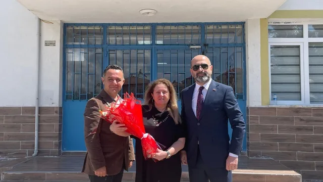 Samsun'da MHP Kavak'tan miniklere ağız ve diş sağlığı dersi