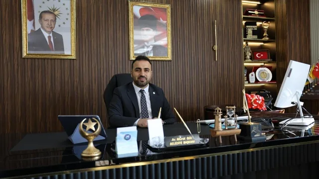 Samsunlu Vezirköprü Belediye Başkanı Gül, güreş birliğinde encümen üyeliğine seçildi