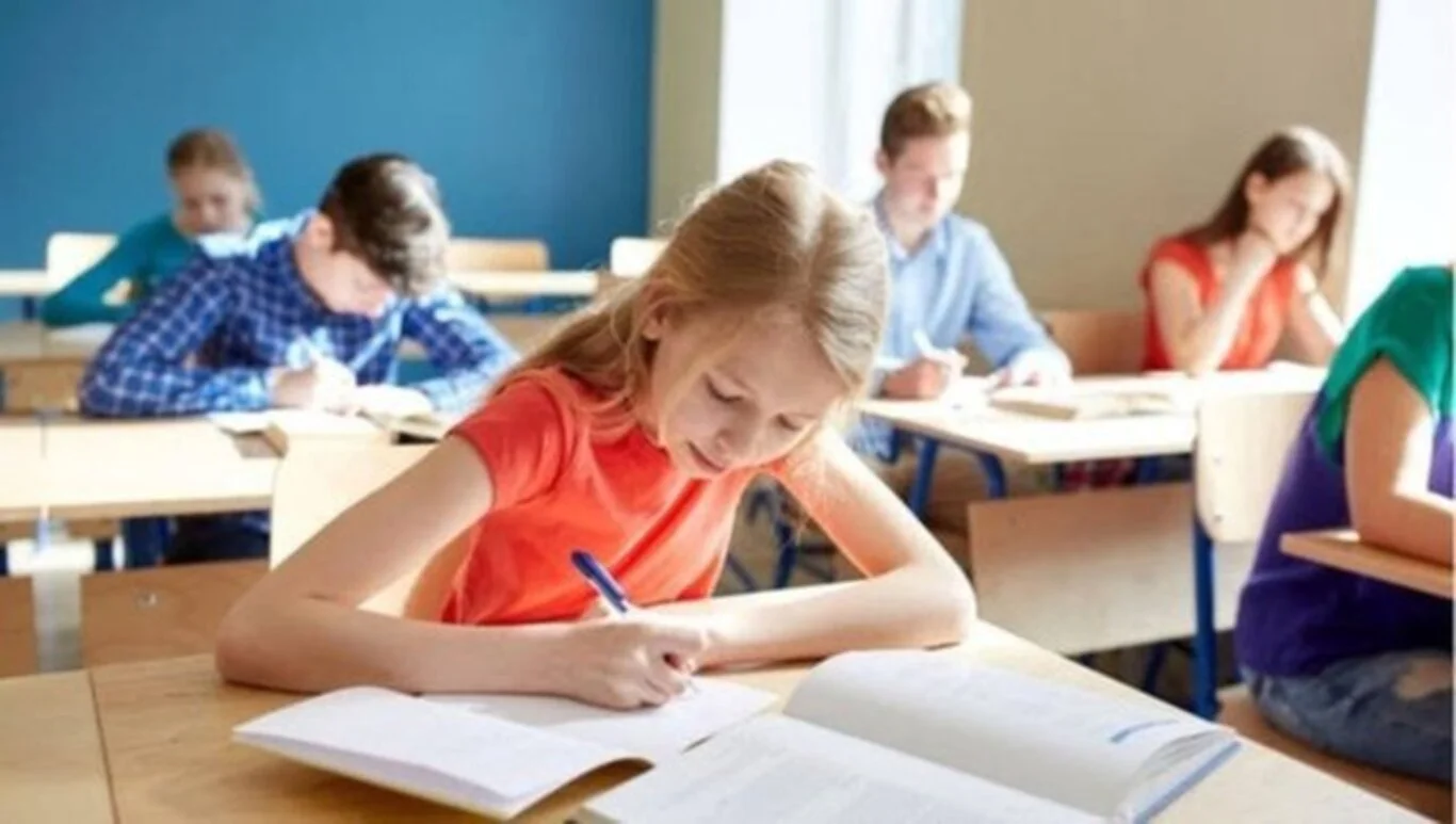 Yarın okullar tatil mi?