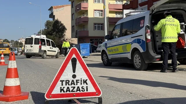 Sinop Gerze'de feci kaza: Motosikletli sürücü yaralandı