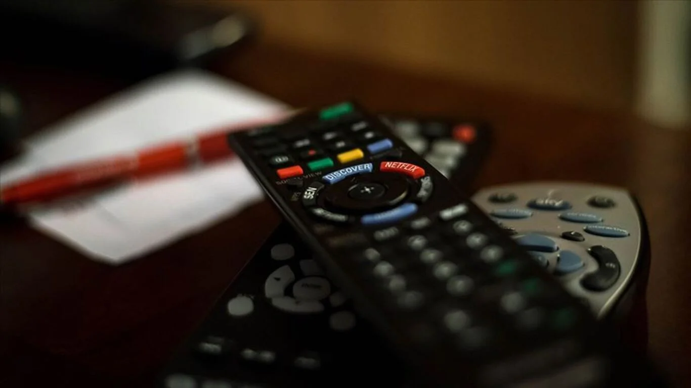 Bugu00fcn televizyonda hangi neler var?