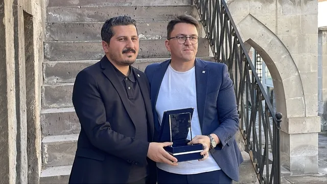 TMMOB Kayseri'de başkan değişti: Murtaza Er'den Zafer Tarık Taner'e devir