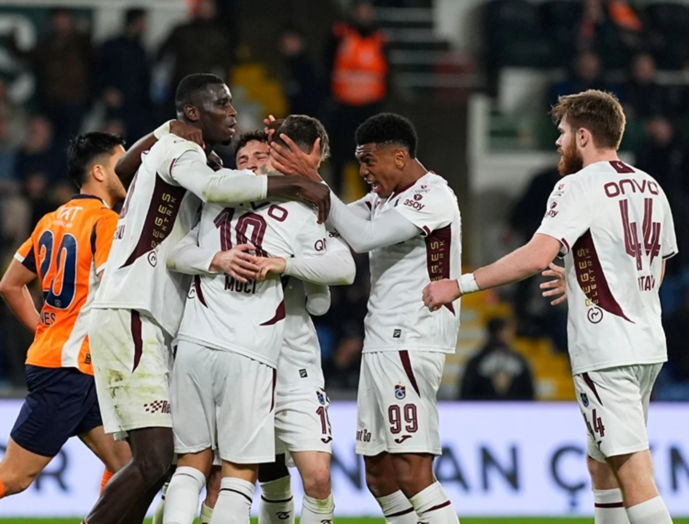 Trabzonspor – Başakşehir maçı saat kaçta?