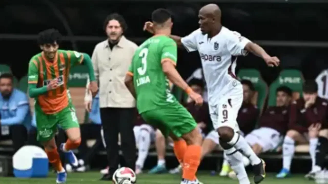 Alanyaspor’la deplasmanda berabere kalıp zirve yarışında yara aldı: Trabzonspor’a celme