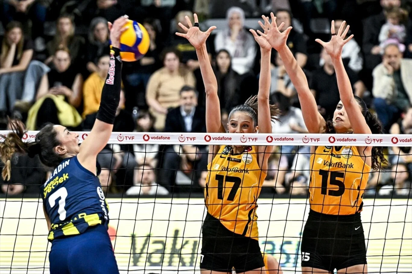 VakıfBank - Fenerbahçe Medicana maçı saat kaçta?