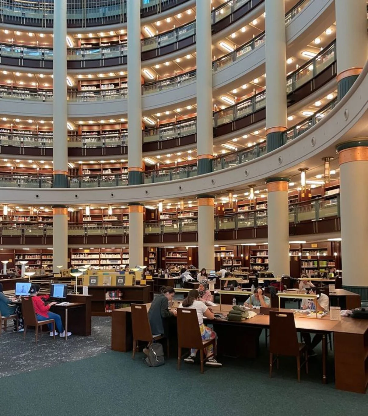 1 Mayıs kütüphaneler açık mı?