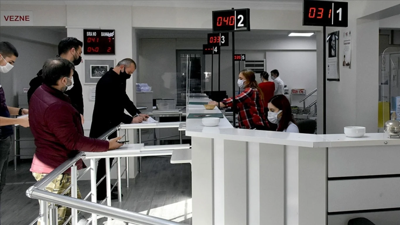 19 Mayıs bankalar açık mı?