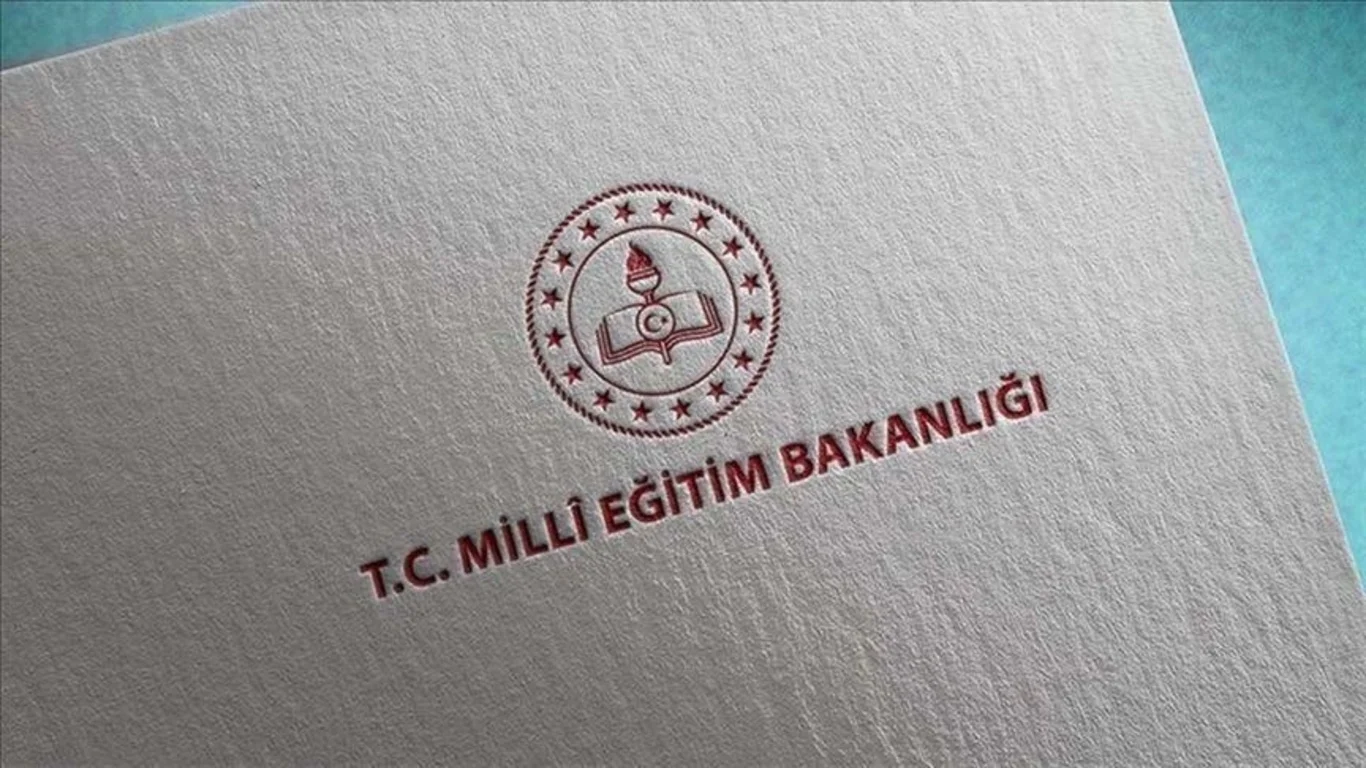 AÖL 3. Dönem kayıt yenileme ne zaman?