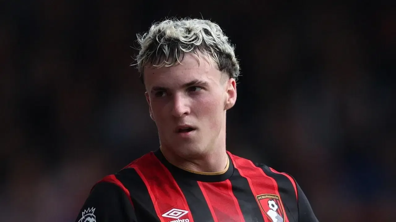 Bournemouth'tan Alex Jimenez kararı: Skandal iddia sonrası kadro dışı