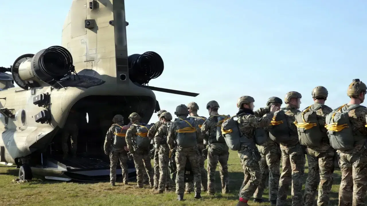 İran gerilimi Berlin-Washington hattını kopardı: 5 bin asker geri dönüyor!
