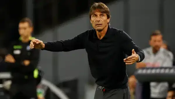 Antonio Conte ayrılığı resmen duyurdu