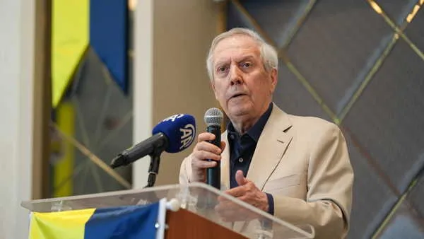 Aziz Yıldırım'dan Aykut Kocaman sorusuna yanıt: 'Kaybedersek kaybederiz, hiç önemli değil'