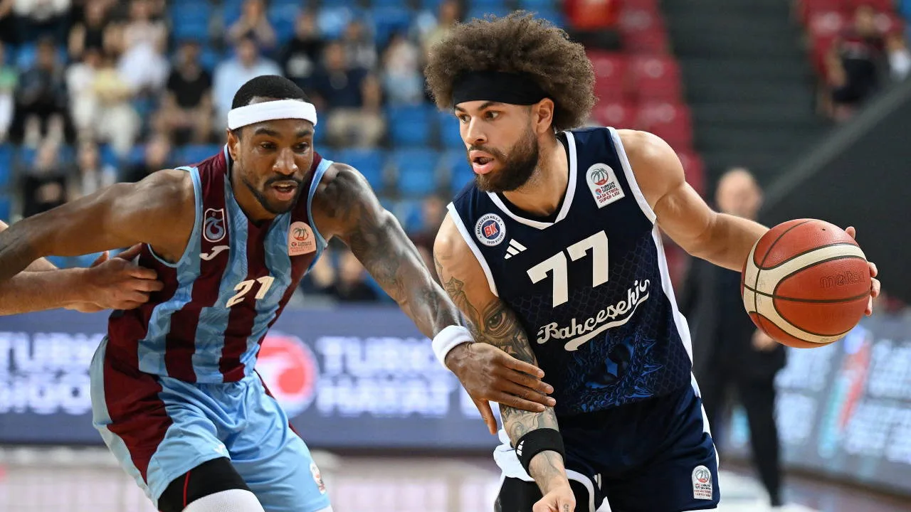 Trabzonspor'u deviren Bahçeşehir Koleji yarı finalde!
