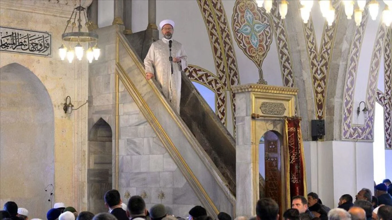 Bayram namazında hutbe okunur mu?