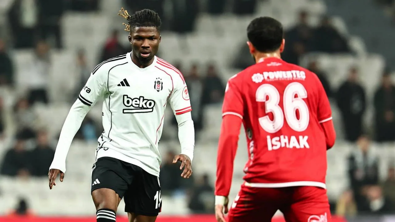 Beşiktaş'tan El Bilal Toure hamlesi