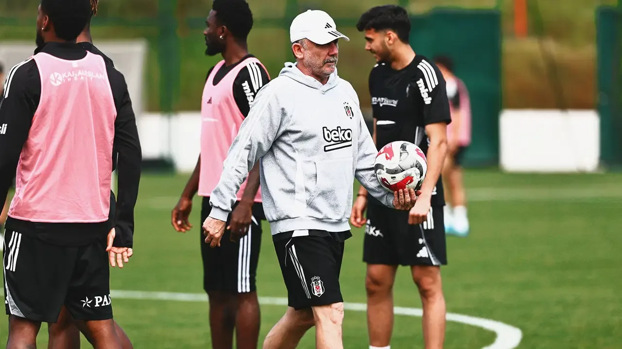 Beşiktaş'ta Çaykur Rizespor maçının hazırlıkları sürüyor