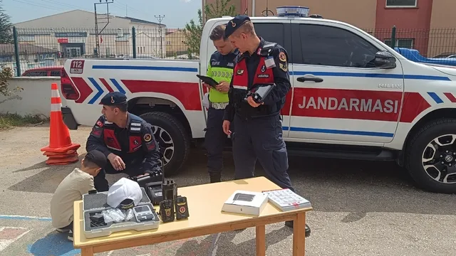 Bilecik Pazaryeri'nde miniklere trafik eğitimi