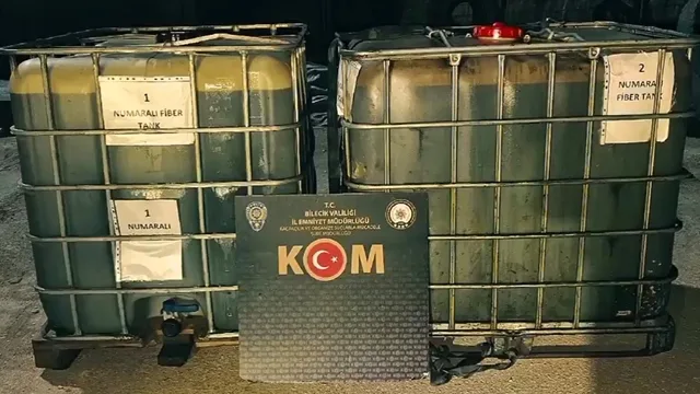 Bilecik'te 1900 Litre Kaçak Akaryakıt Ele Geçirildi: 1 Şüpheli Yakalandı