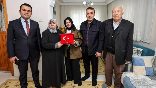 Bilecik Valisi Sözer'den şehit ailesine ziyaret