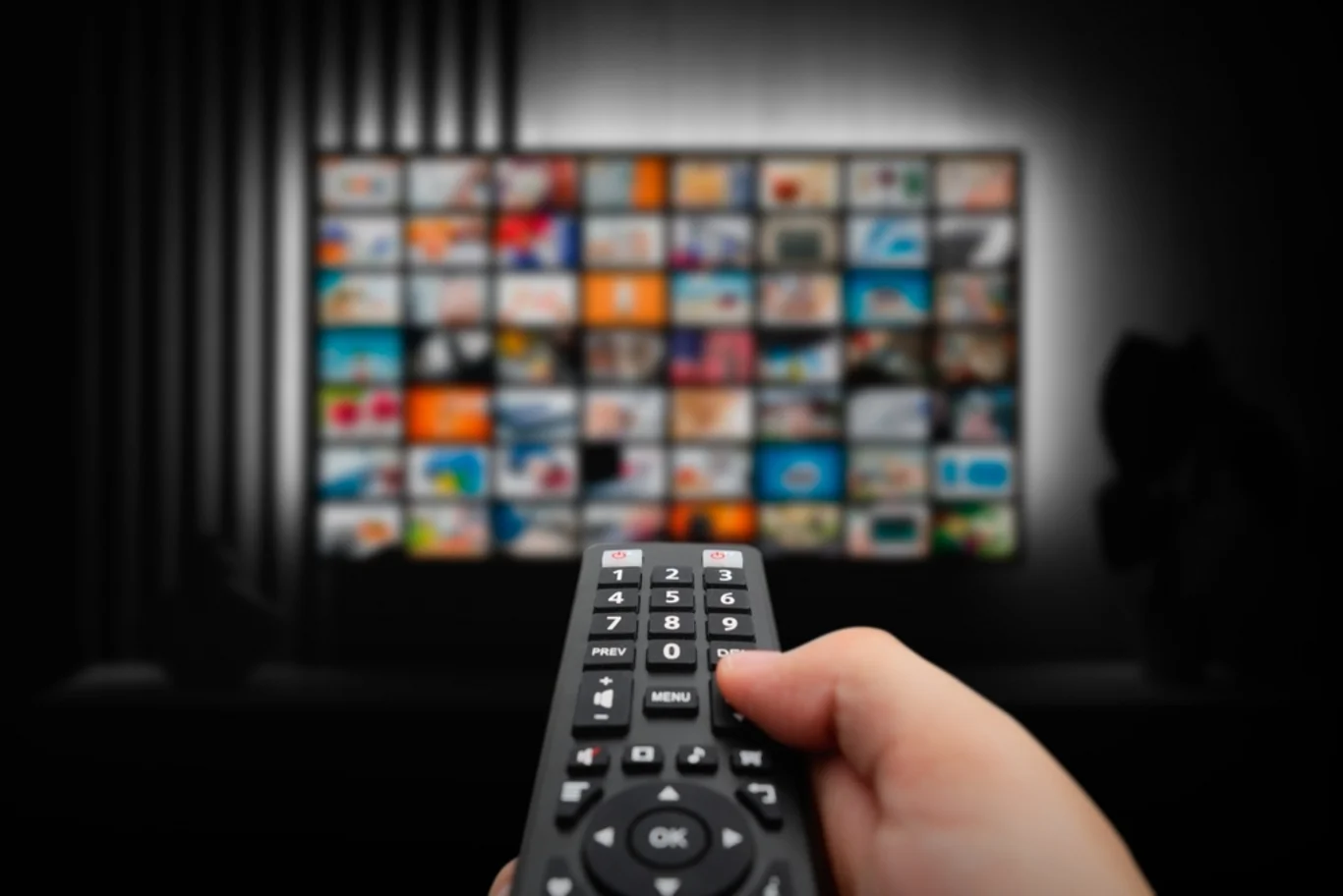 Bugün televizyonda ne var?
