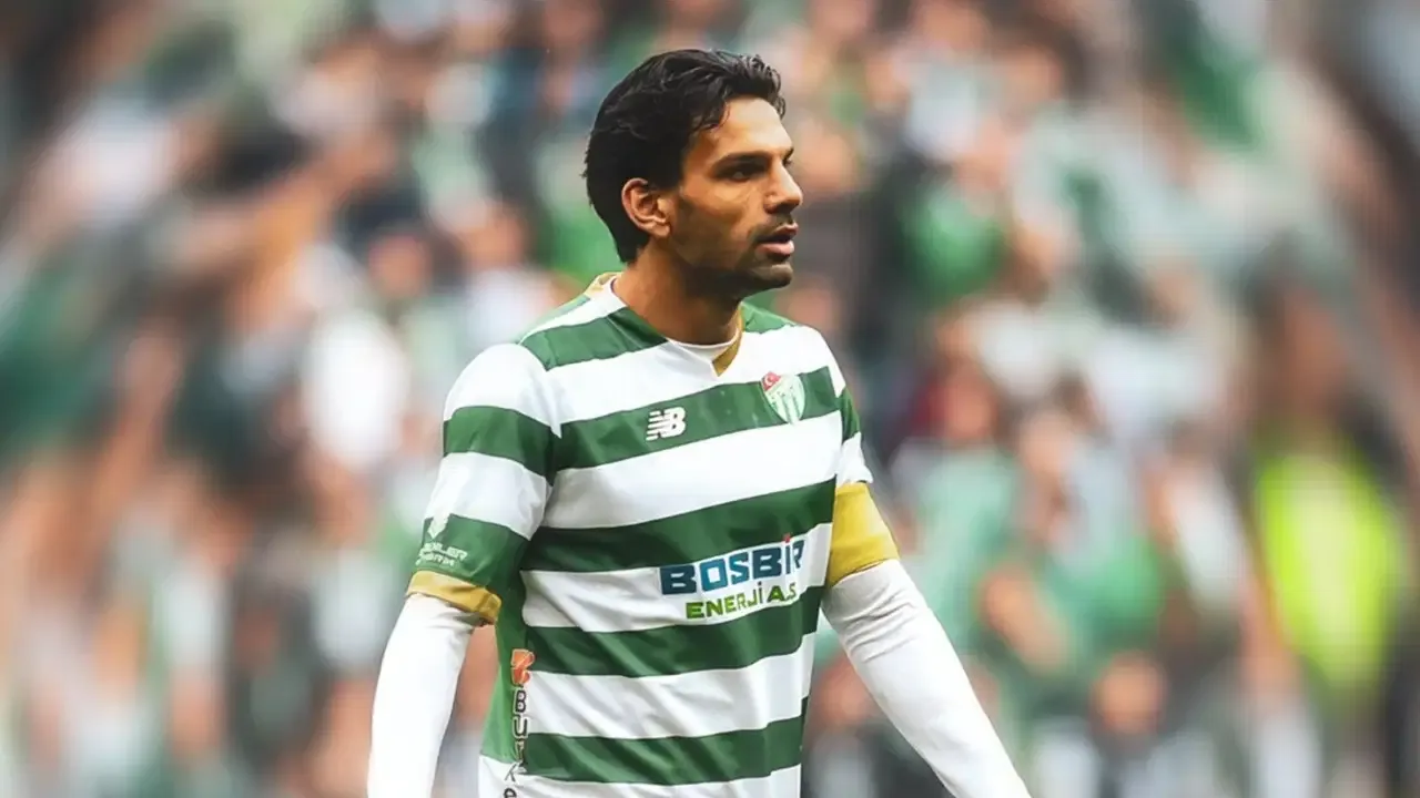 Bursaspor'da Muhammet Demir ve Musa Çağıran ile yollar ayrıldı