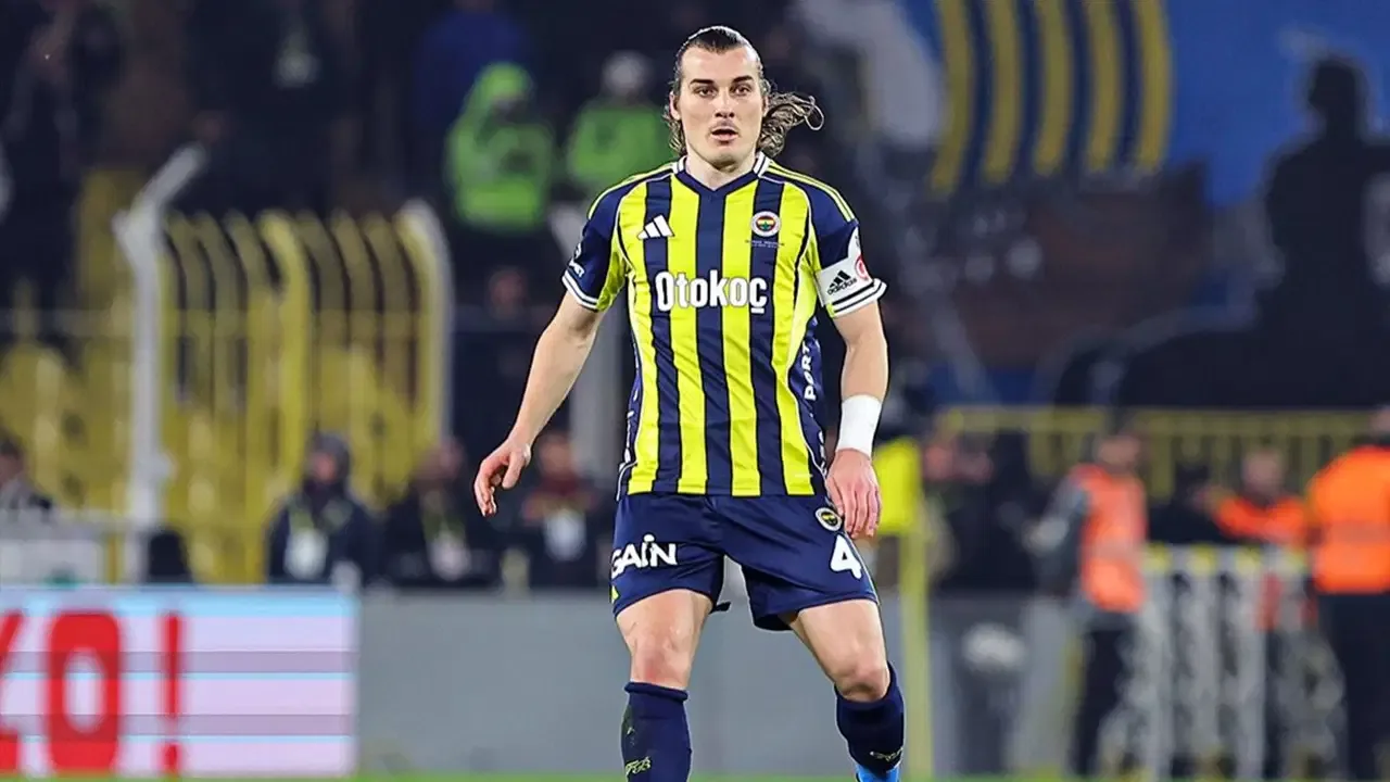 Fenerbahçe'de sakatlık: Kafa travması geçirdi!