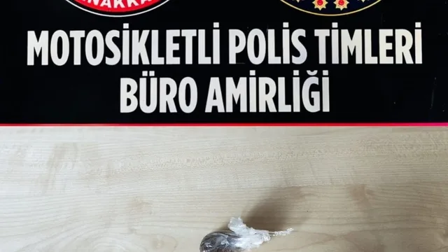 Çanakkale'de Huzur Uygulamaları: 23 Aranan Şahıs Yakalandı, Kumar Operasyonunda 202 Bin Lira Ele Geçirildi