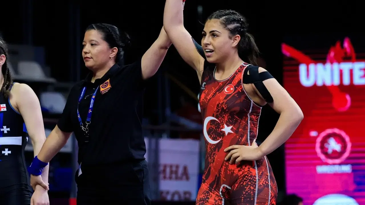 Delal Kadir'den bronz madalya