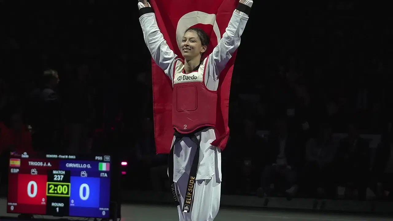 Elif Sude Akgül, Avrupa şampiyonu!