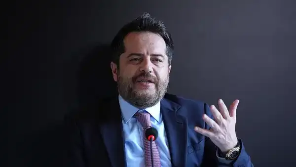 Erden Timur'dan Galatasaray'a mektup: 'Her şartta yüzümüzü güldüren...'