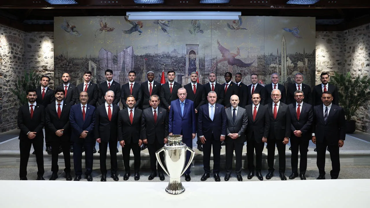 Cumhurbaşkanı Erdoğan, Galatasaray'ı kabul etti