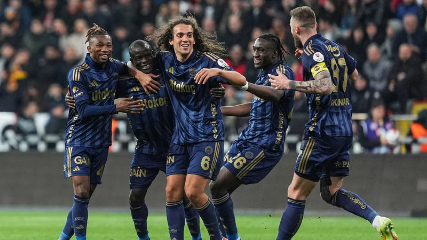 Fenerbahçe - Başakşehir maçı saat kaçta?
