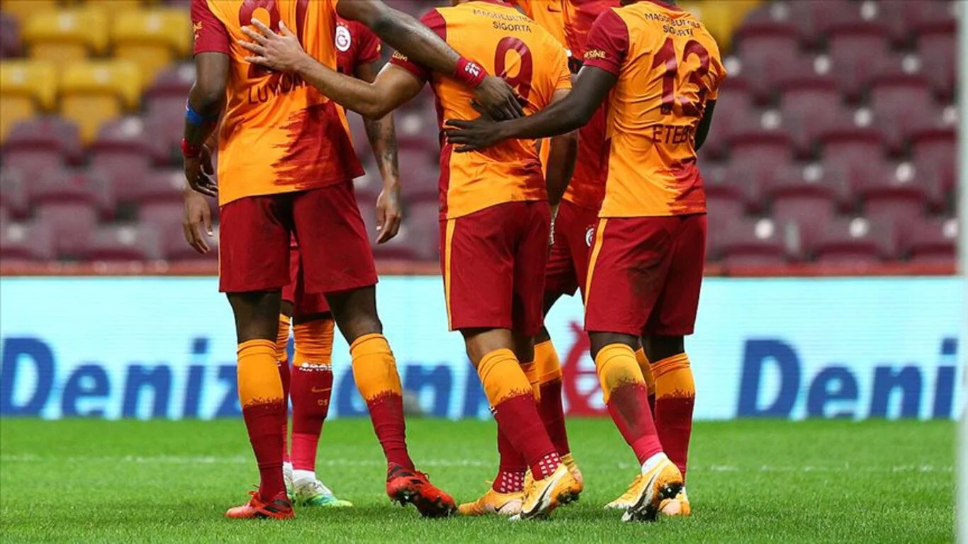 Galatasaray kaç kez şampiyon oldu?
