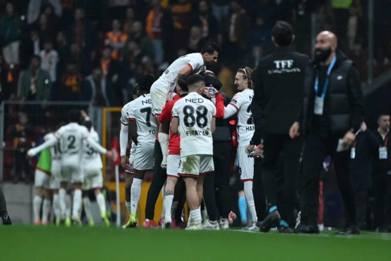 Gençlerbirliği – Trabzonspor maçı saat kaçta?