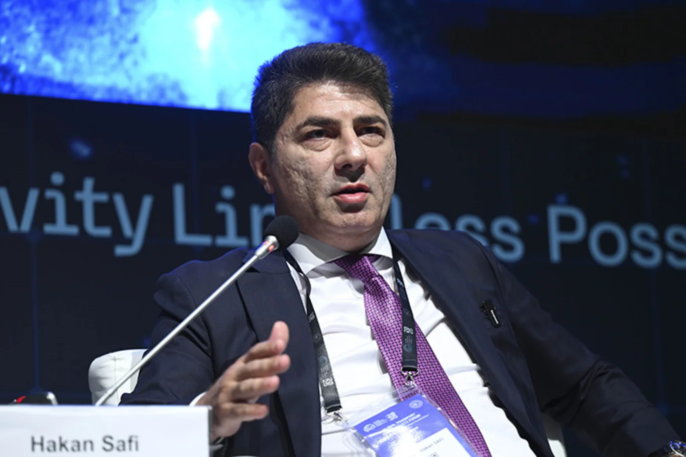 Hakan Safi kimdir?