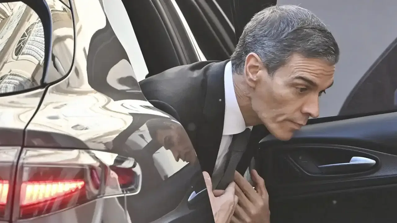 İspanya’da iktidar partisinin genel merkezine polis baskını