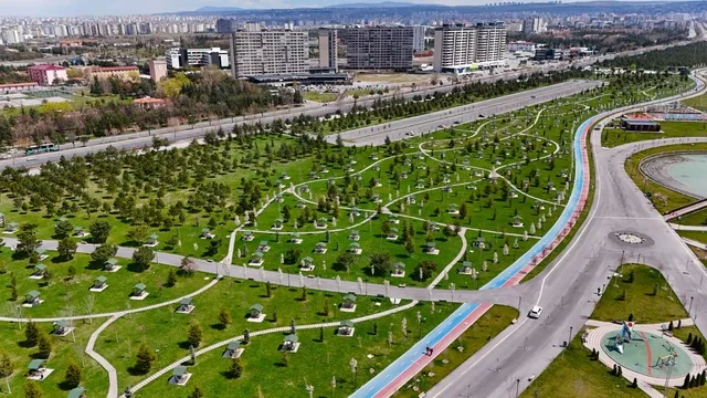 Kayseri'de Yeşil Alanlar Yeniden Şekilleniyor: Kapsamlı Peyzaj Çalışmaları Devam Ediyor