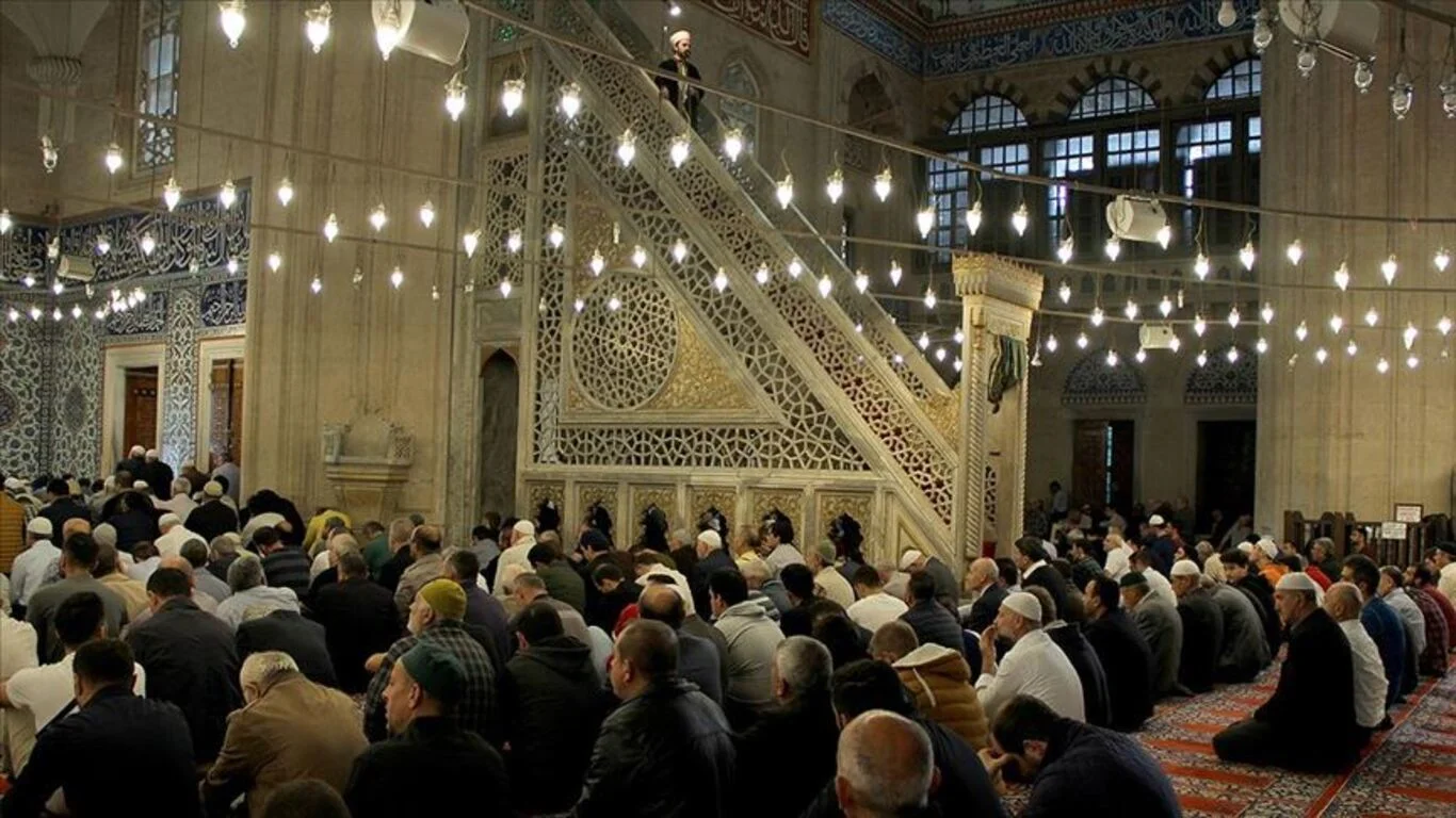 Teşrik tekbiri nedir, farz mı?