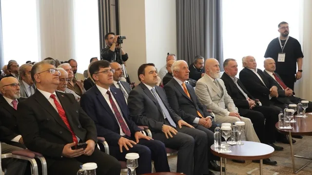 Kütahya'da 16. Uluslararası Hisarlı Ahmet Sempozyumu Başladı