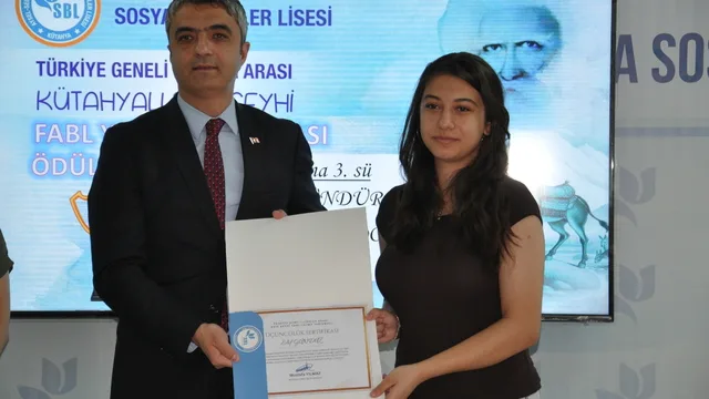 Kütahya'da Şair Şeyhi Fabl Yarışması Ödül Töreni Yapıldı